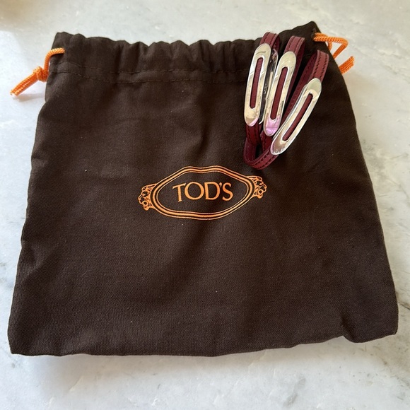 Preowned Tod’s Burgundy Leather & Sterling Silver Wraparound Bracelet - Picture 5 of 12
